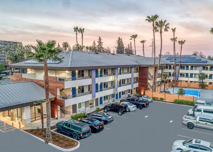 Studio 6 Suites Stockton, Ca Waterfront