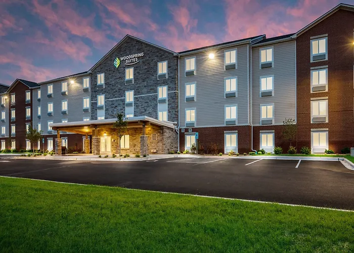 Woodspring Suites Downers Grove - Chicago