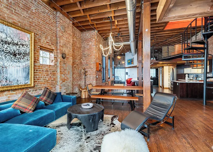 Catbird Hotel