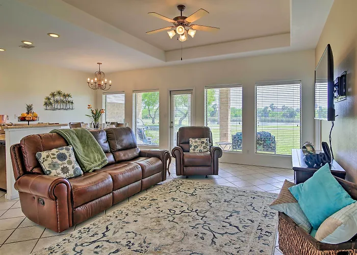 Condo On Golf Course - 10 Mi To South Padre Island