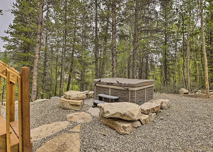 Rocky Mountain Alma Cabin With Deck & Hot Tub!