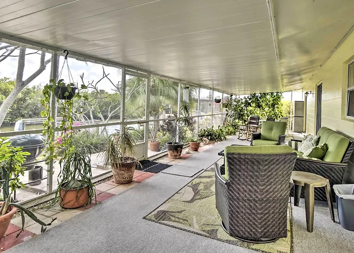 Merritt Island Home W/ Boat Dock On Canal Front!