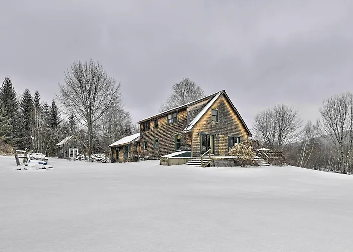 Upscale Montgomery Cabin, Near Jay Peak Resort!