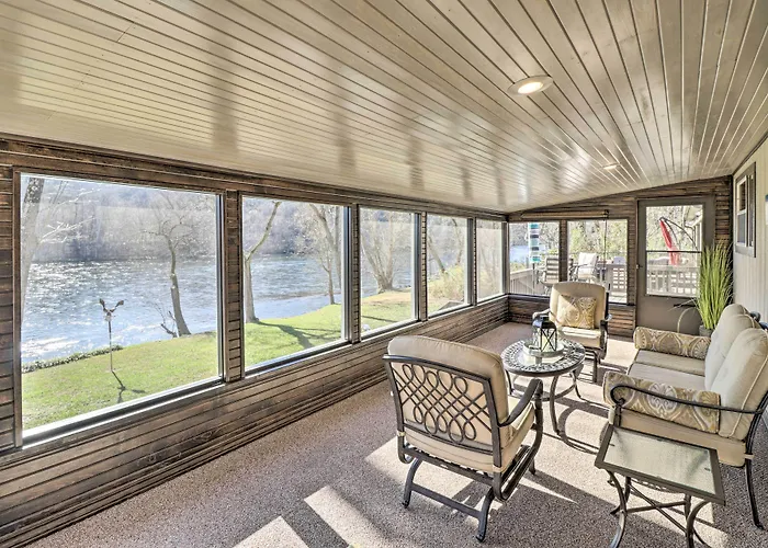 White River Fishing Escape W/ Deck & Patio!