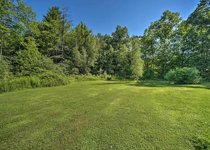 Modern Studio < 13 Mi To Saratoga Racetrack!