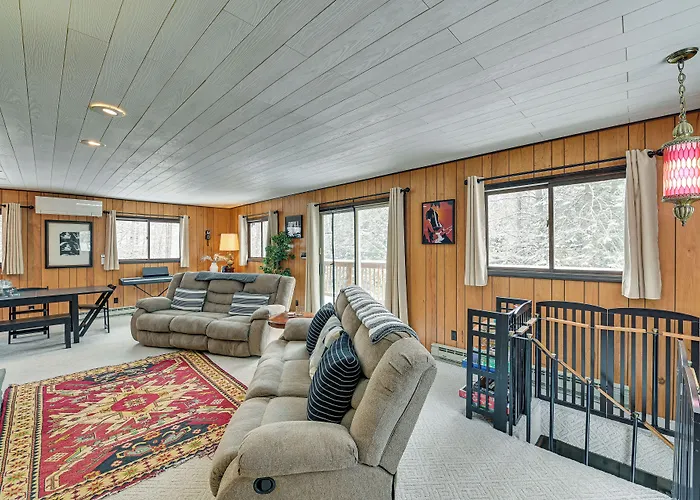 North Creek Chalet W/ Fire Pit Near Gore Mountain!