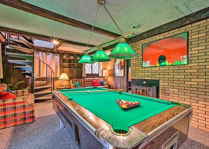North Creek Chalet W/ Fire Pit Near Gore Mountain!