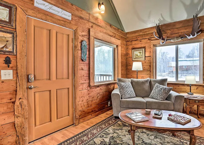 'Snowshoe Cabin' W/ Gas Grill: Fish & Hike!