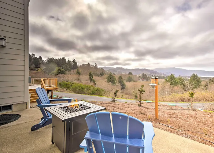 Stunning Neskowin Gem: View Of Cascade Head!