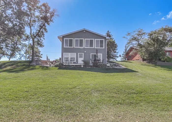 Lake Mary Cottage W/ Private Beach & Boat Dock