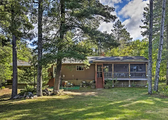 Lakefront Family Getaway W/ Private Deck & Dock!