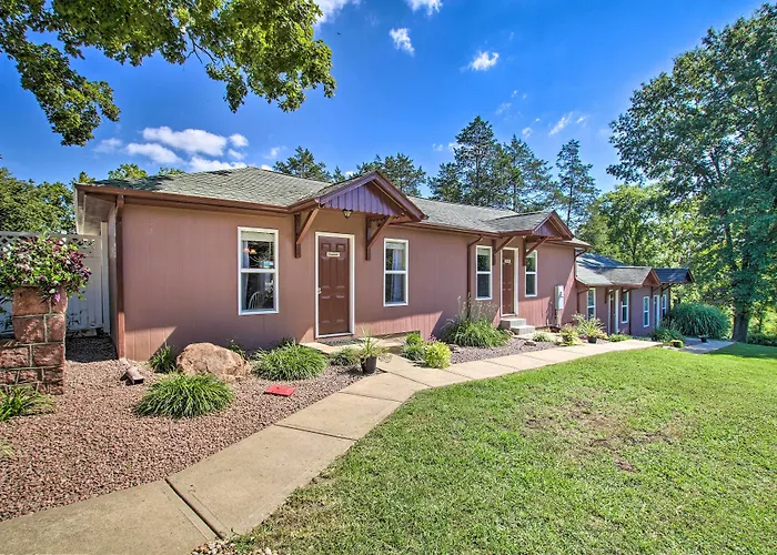 Cozy Ironton Cabin W/ Shared Pool & Private Patio!