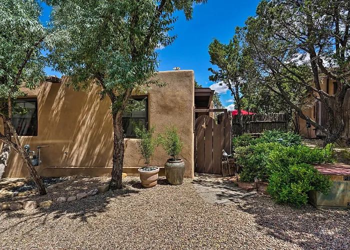 Modern Condo W/ Santa Fe Charm 1 Mi To Plaza
