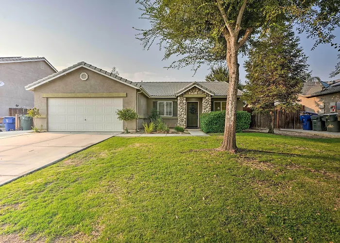 Family-Friendly Home, 6 Mi To Riverwalk Plaza