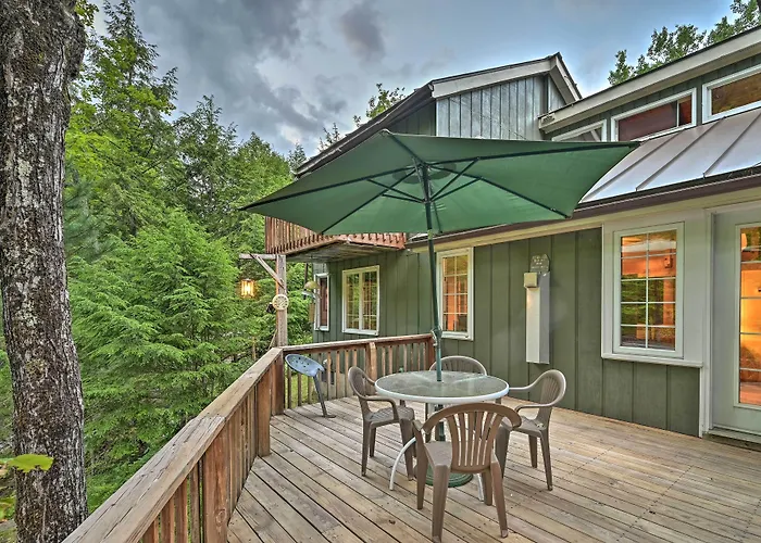 Beautiful Jay Peak Home Near Creek & Waterfalls!