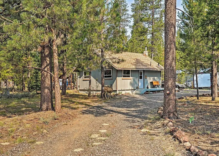 High Lakes Hideaway: La Pine Fishing Cabin!