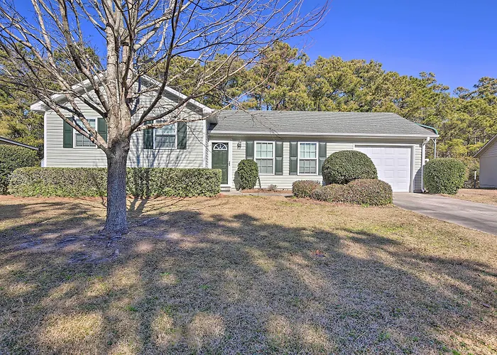 Beaufort Pad W/ Patio: 3 Blocks To Waterfront!