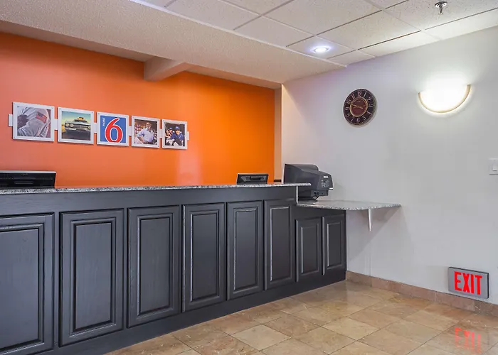 Motel 6 Dallas - Irving Dfw Airport South