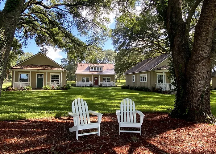 The Grand Oaks Resort