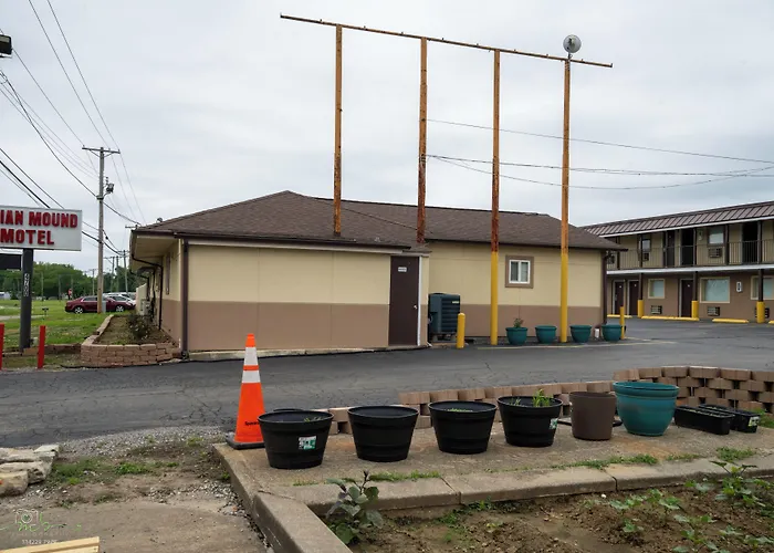 Indian Mound Motel