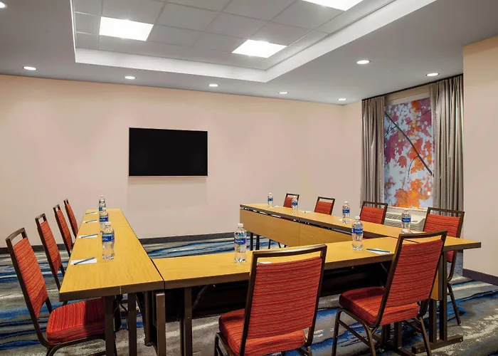 Fairfield By Marriott Inn & Suites Harrisburg West/Mechanicsburg