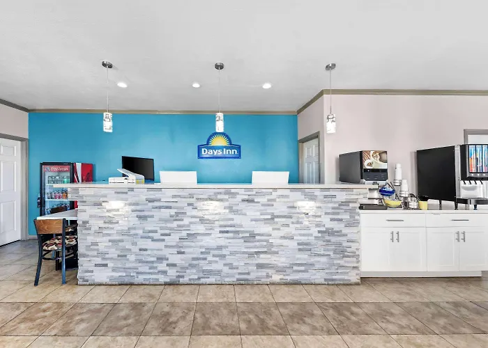 Days Inn By Wyndham Gainesville