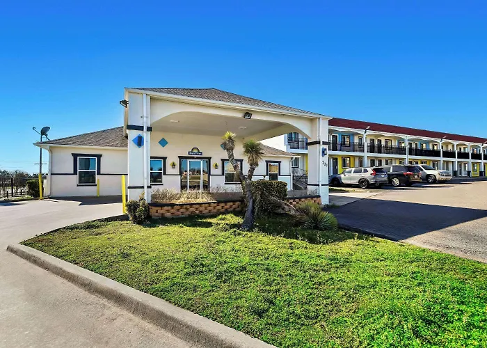 Days Inn By Wyndham Gainesville