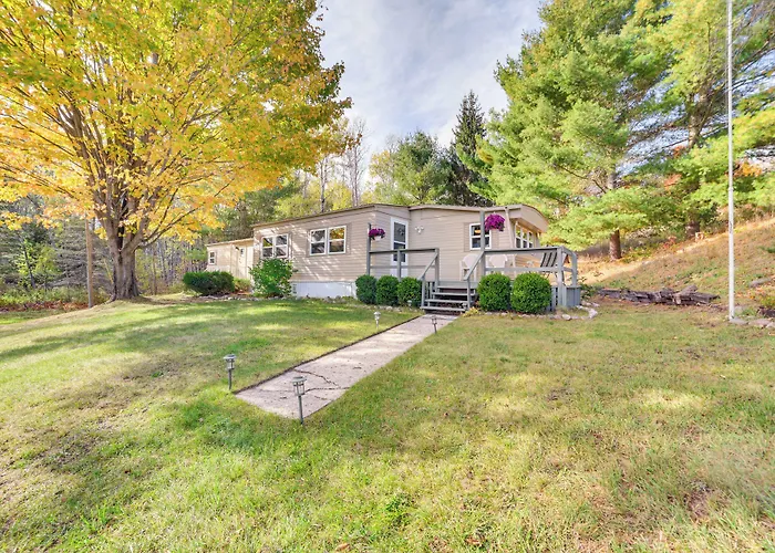 13 Mi To Nubs Nob: Pet-Friendly Retreat