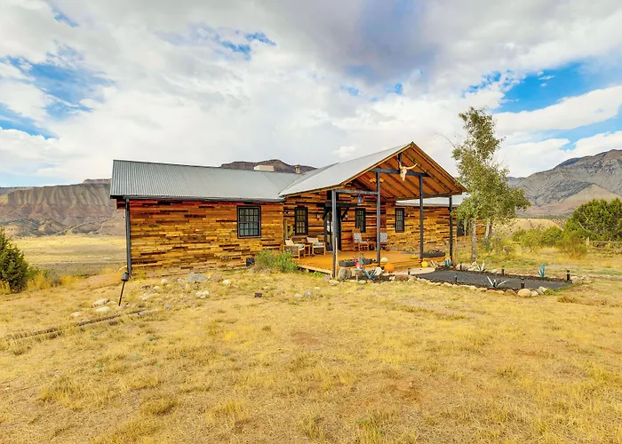 Colorado River Getaway In Parachute: Dogs Welcome!