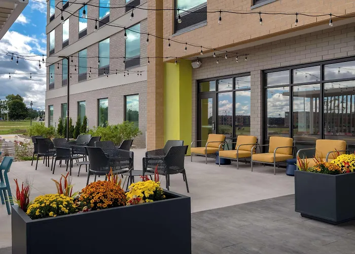 Home2 Suites By Hilton Sheboygan