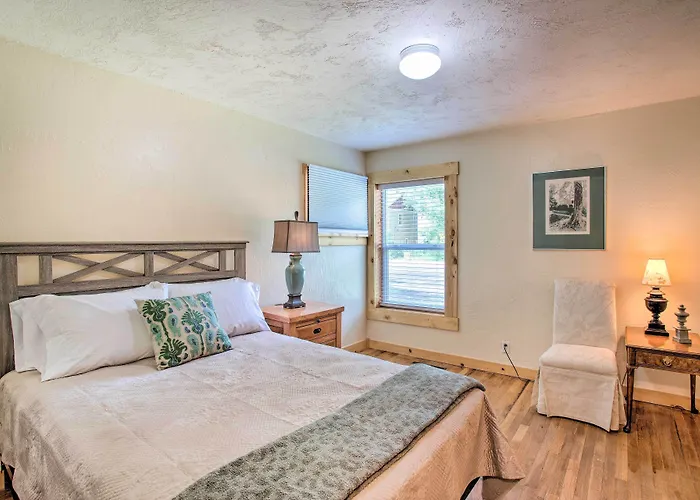 Well-Appointed Fruita Townhome: Hike & Bike Nearby