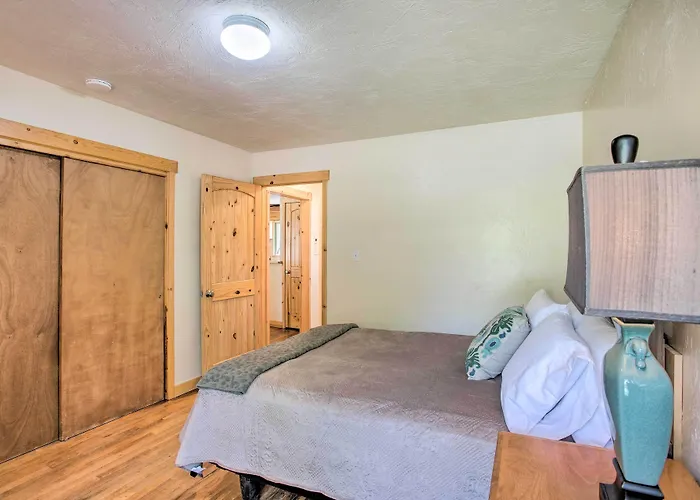 Well-Appointed Fruita Townhome: Hike & Bike Nearby