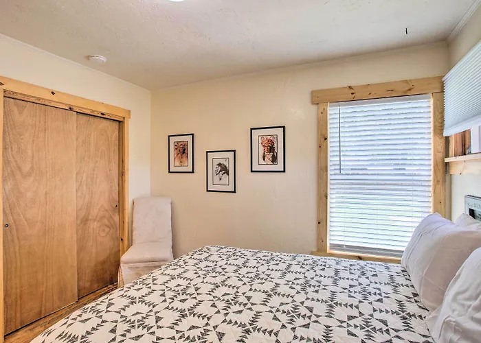 Well-Appointed Fruita Townhome: Hike & Bike Nearby