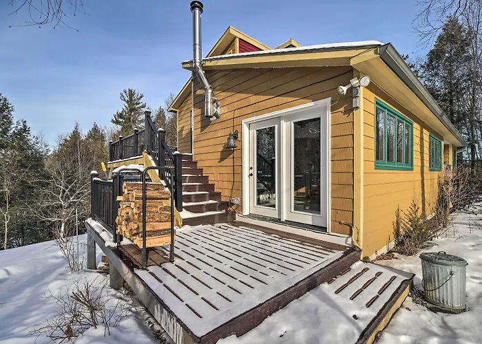 Cozy Home W/ Sauna: Mins To Stowe Mountain Resort