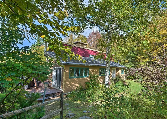 Cozy Home W/ Sauna: Mins To Stowe Mountain Resort