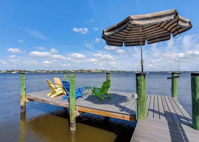 Waterfront Stuart Oasis W/ Hot Tub & Dock!
