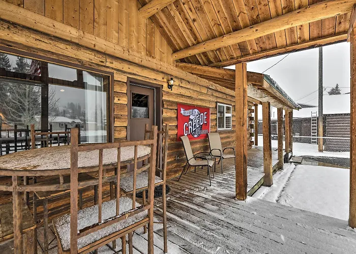 Cozy Log Cabin Escape In The Heart Of Creede!