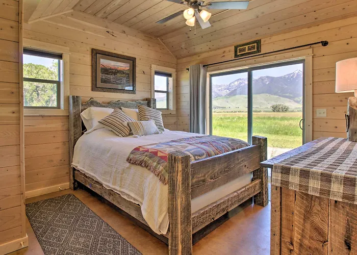 Peaceful Mtn Retreat ~ 43 Mi To Yellowstone!