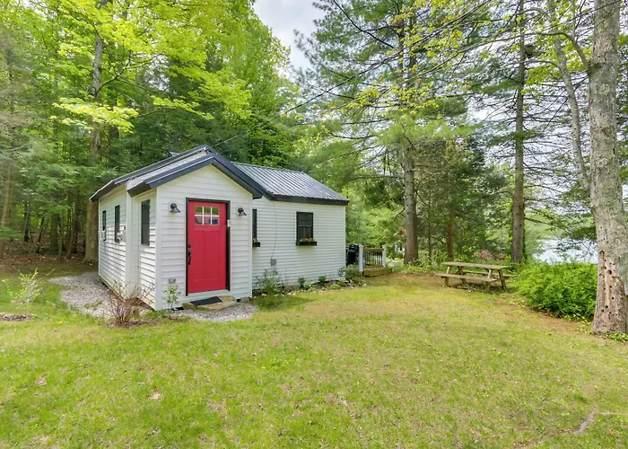 East Otis Vacation Rental W/ Private Deck & Bbq!