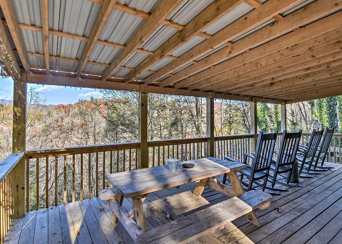 'Nature'S Retreat' W/ Hot Tub: 7 Mi To Bryson City