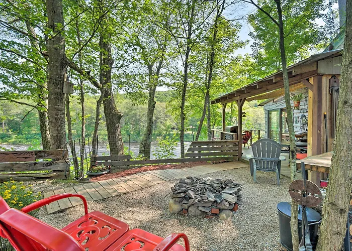 Adirondack Mountains Cottage Near Gore Mountain!
