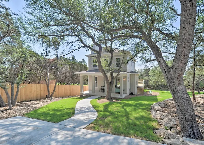 Canyon Lake Home W/ Deck ~ 1 Mi To Comal Park