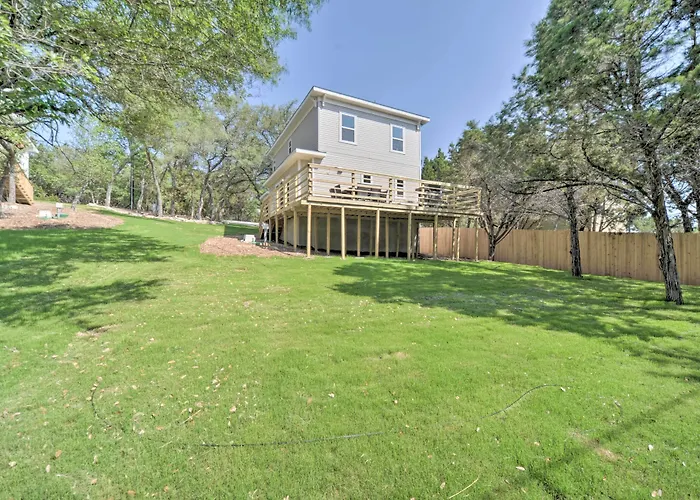 Canyon Lake Home W/ Deck ~ 1 Mi To Comal Park