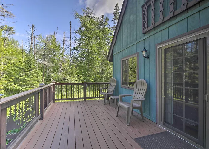 Lake Placid Chalet: Deck & Forest Views!