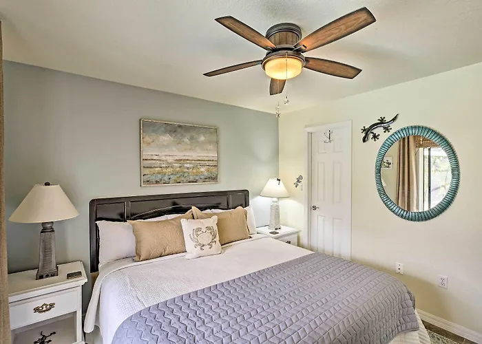 Canal Waterfront Home With Private Pool & Dock!