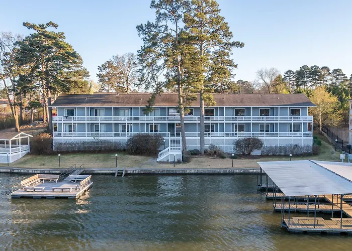 The Hamilton - Lakefront & Studio Suites, Hot Springs