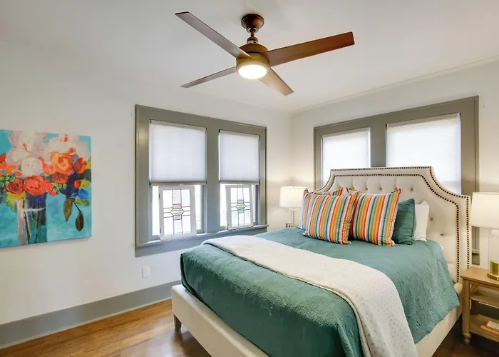 Renovated Lubbock Home - Walk To Texas Tech!
