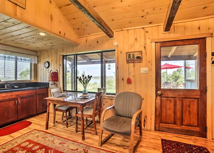 Idyllic Dolores Cabin W/ Fire Pit & Lake Views!