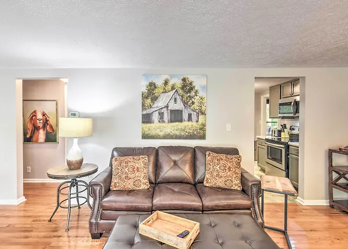 Blowing Rock Home: 1 Block To Downtown!