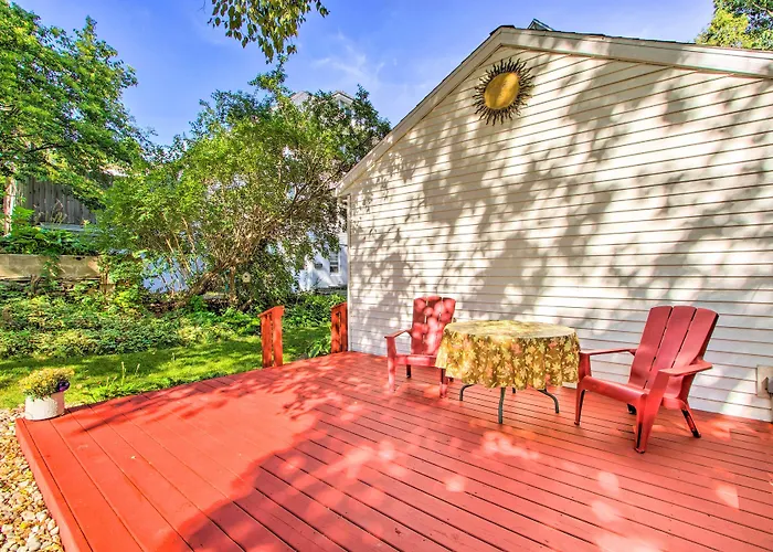 Elegant Home 5 Blocks To Mayo Clinic And Hospital
